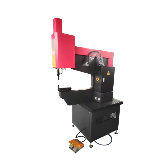 博月機械：以技術(shù)賦能，打造數(shù)控車床定制精準加工新高度